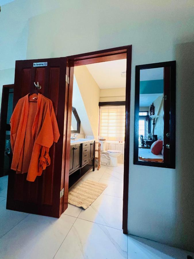 One South Place Hotel ベリーズシティ エクステリア 写真