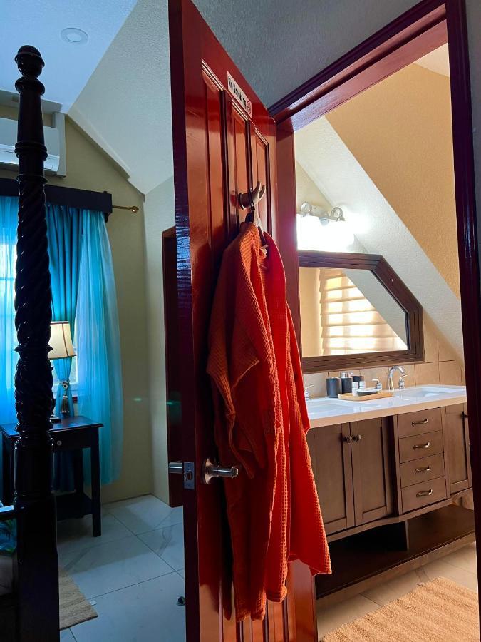 One South Place Hotel ベリーズシティ エクステリア 写真
