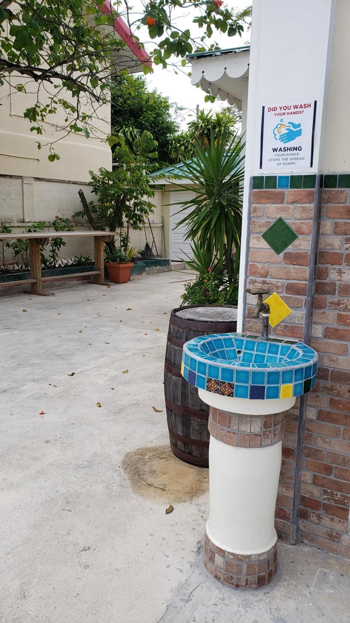 One South Place Hotel ベリーズシティ エクステリア 写真